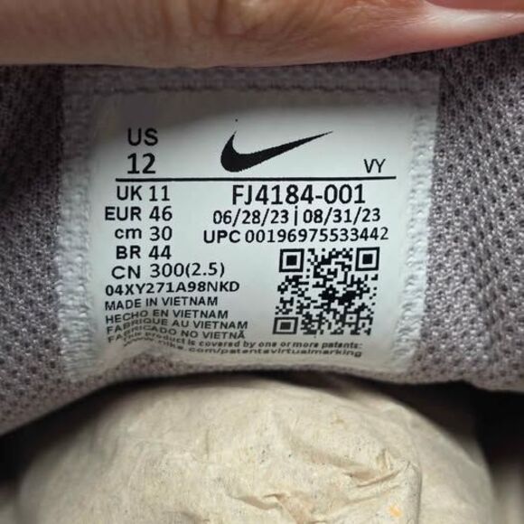 Nike AAF88 Low Medium Grey Mens 12 or Womens 13.5 main image 5